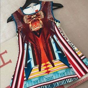 Clover Canyon Size Small tank